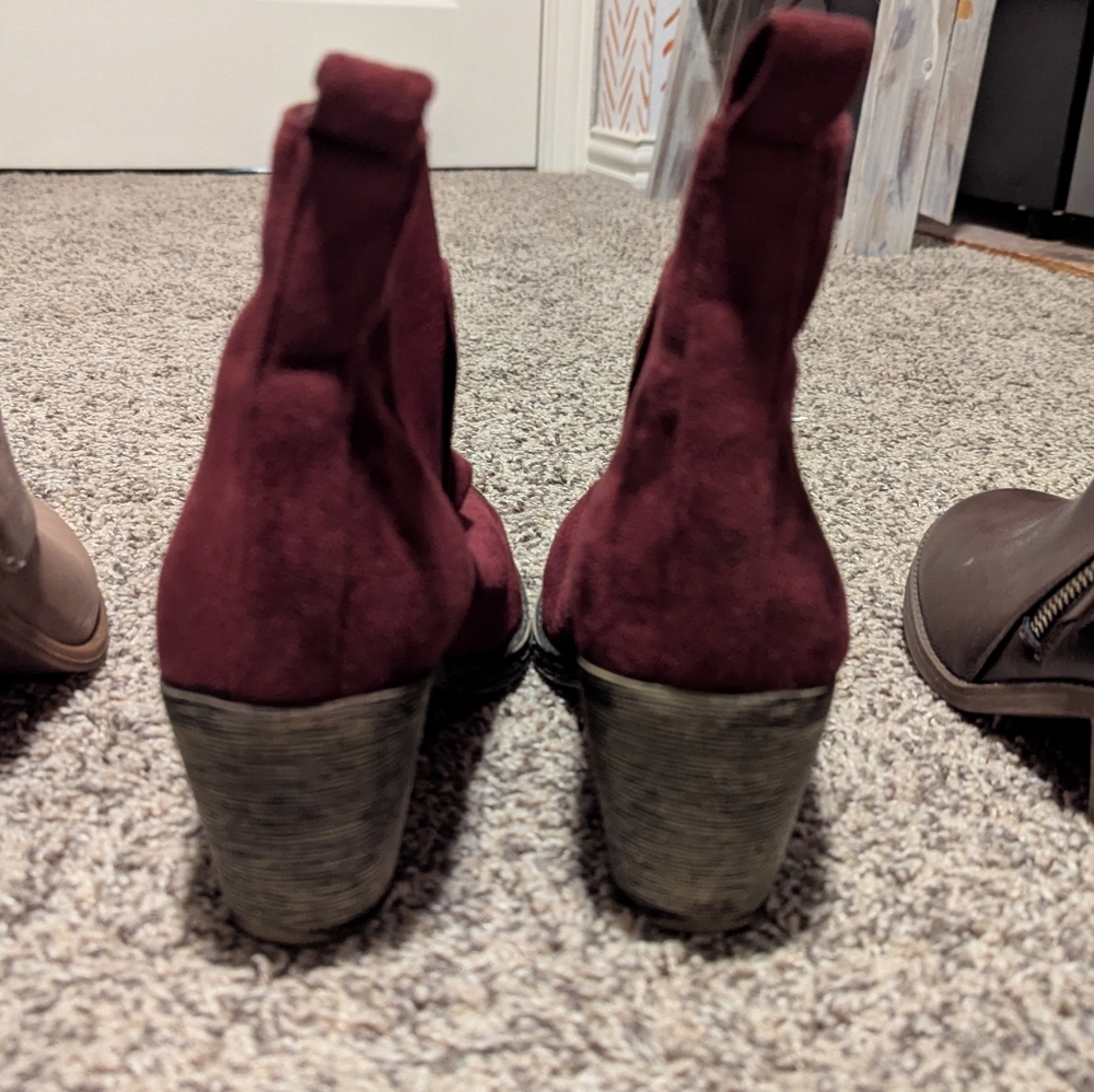 Stylish Women's Ankle Boots Bundle Size 7 - Picture 9 of 15